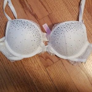 VS Bridal Crystal White Push up bra